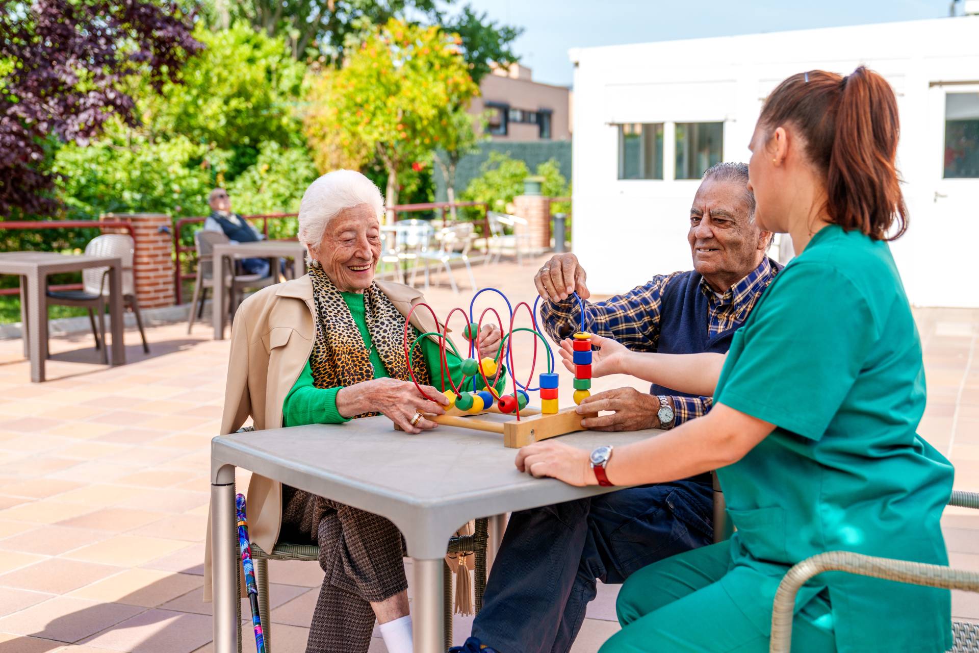 Aging in Place vs. Assisted Living: Making the Right Choice in Los Angeles