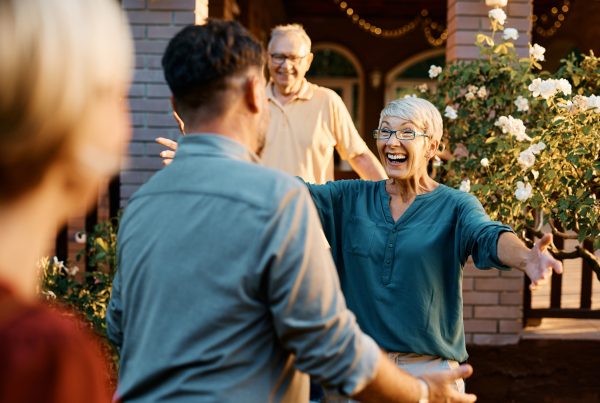 When Assisted Living Becomes the Right Choice: Signs Families in Los Angeles Often Miss