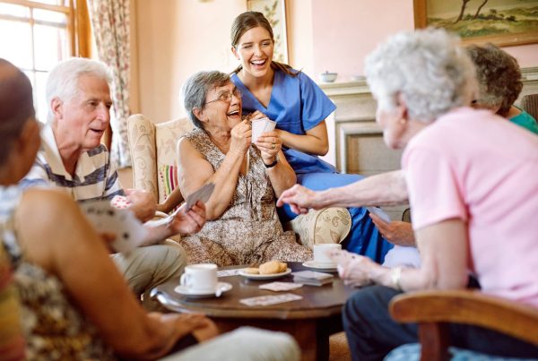 What Makes a High-Quality Assisted Living Community in Los Angeles?