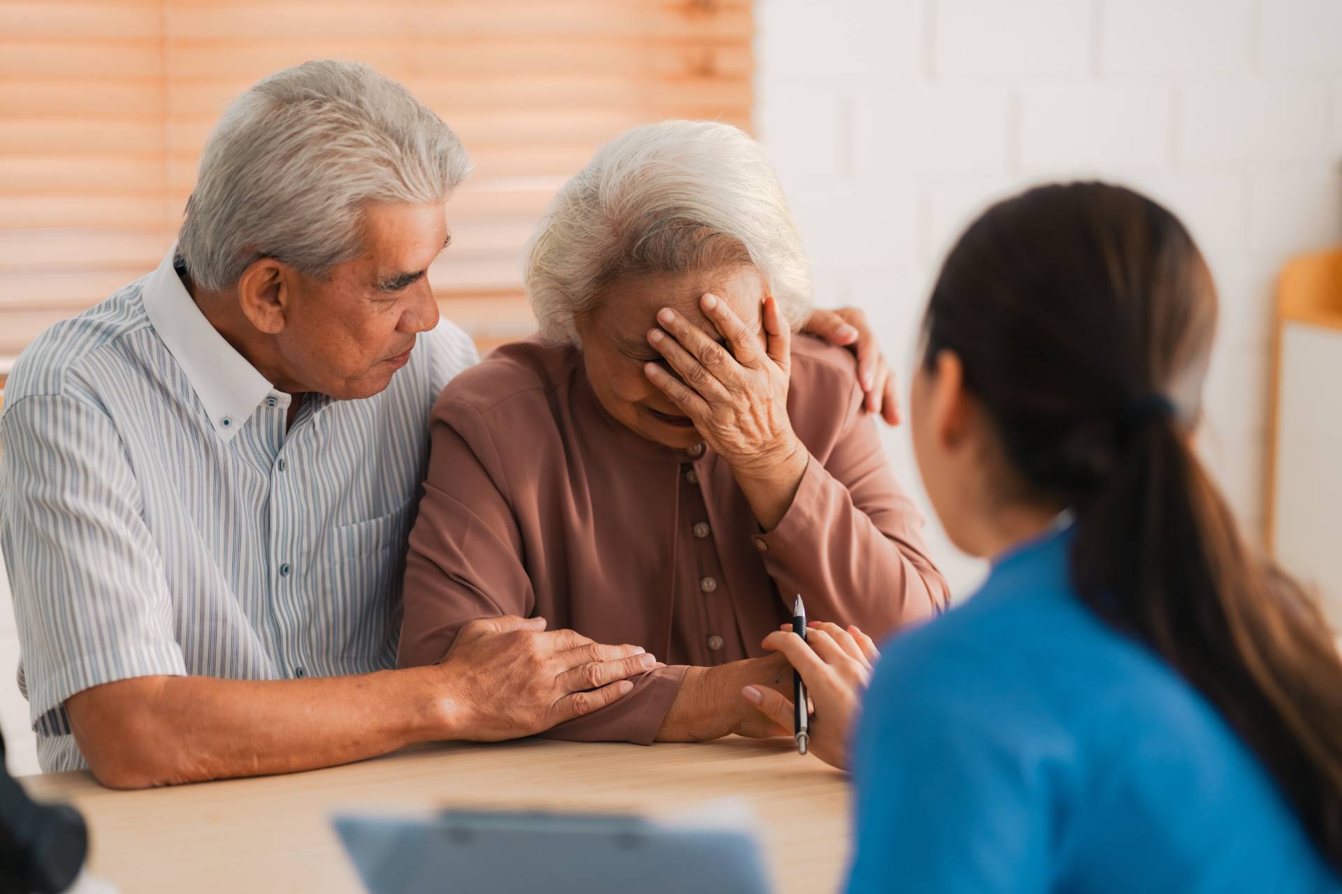 Early Signs of Dementia Families Should Not Ignore